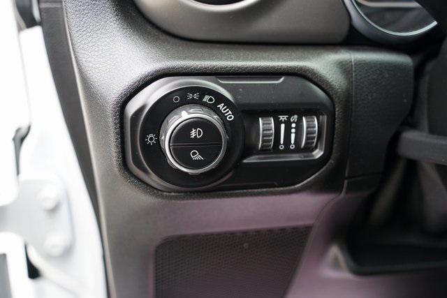 used 2021 Jeep Gladiator car, priced at $29,974