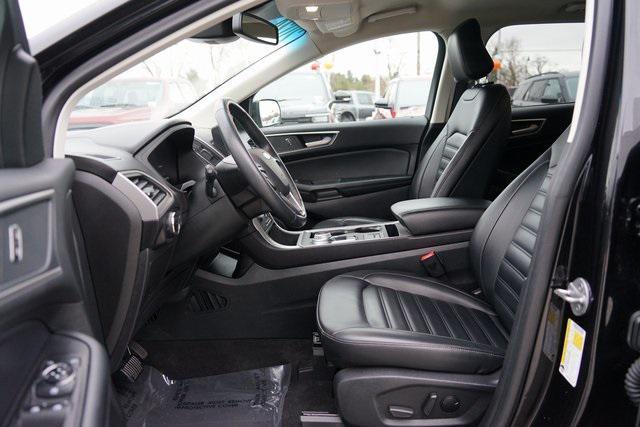 used 2024 Ford Edge car, priced at $25,995