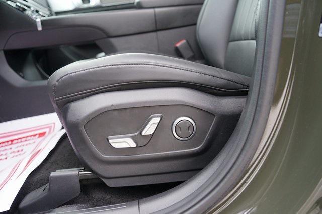 used 2025 Hyundai Santa Fe car, priced at $30,963