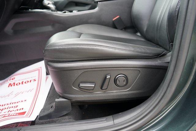 used 2023 Kia Sorento car, priced at $24,695