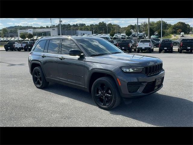used 2023 Jeep Grand Cherokee car, priced at $29,500