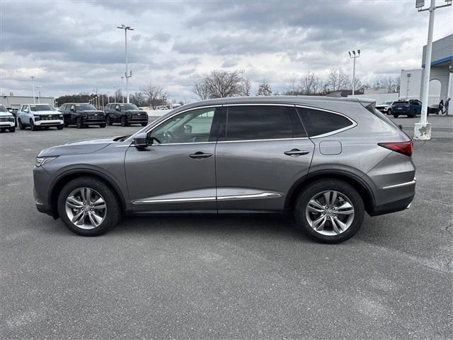 used 2022 Acura MDX car, priced at $33,595
