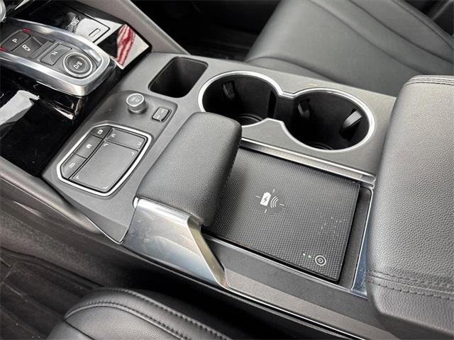 used 2022 Acura MDX car, priced at $33,595