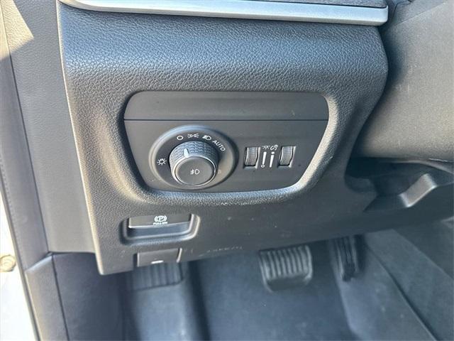 used 2021 Jeep Grand Cherokee L car, priced at $27,795