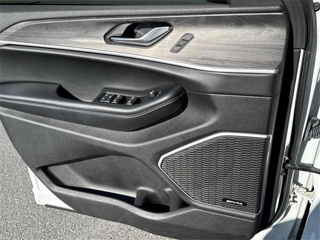 used 2021 Jeep Grand Cherokee L car, priced at $27,795