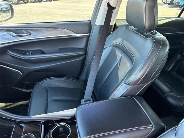 used 2021 Jeep Grand Cherokee L car, priced at $27,795