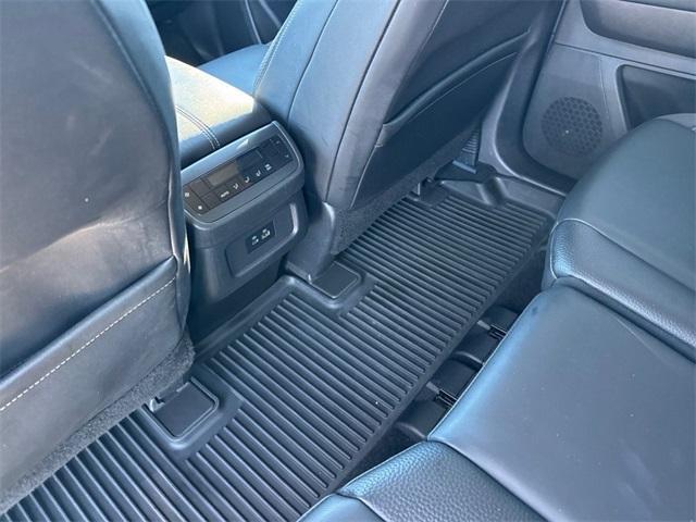 used 2022 Nissan Pathfinder car, priced at $25,250