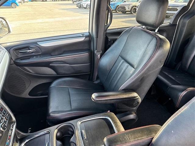 used 2017 Dodge Grand Caravan car, priced at $10,995