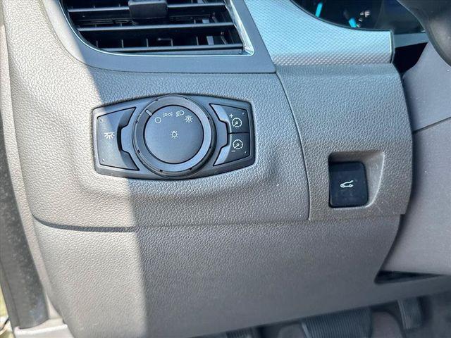 used 2012 Ford Edge car, priced at $5,890