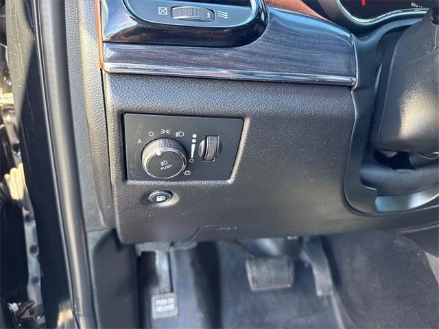 used 2020 Jeep Grand Cherokee car, priced at $23,695