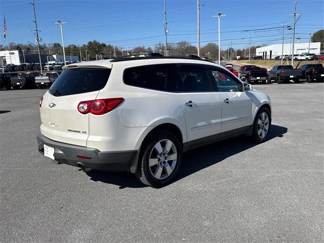 used 2011 Chevrolet Traverse car, priced at $3,895
