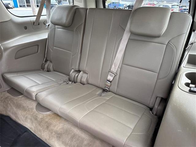 used 2015 Chevrolet Suburban car, priced at $14,895