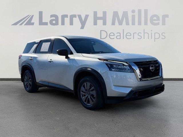 used 2024 Nissan Pathfinder car, priced at $27,500