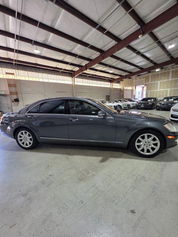 used 2007 Mercedes-Benz S-Class car, priced at $7,999