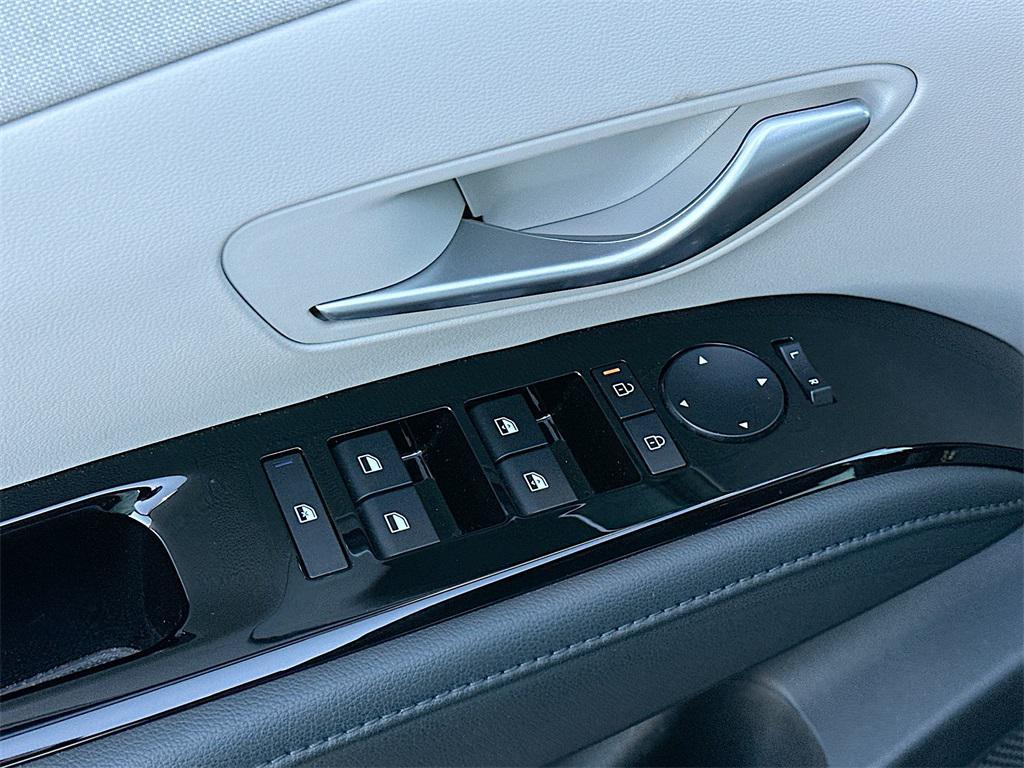 used 2025 Hyundai Tucson car, priced at $28,123