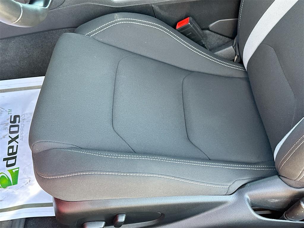 used 2023 Chevrolet Camaro car, priced at $40,779