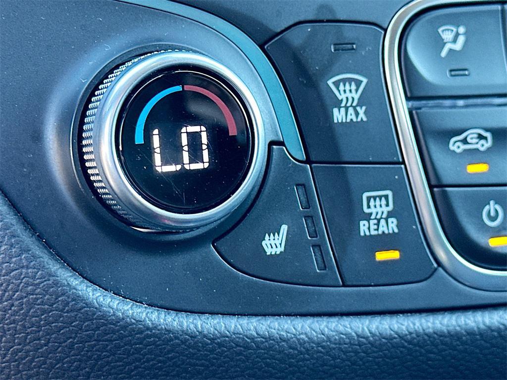 used 2024 Chevrolet Equinox car, priced at $22,607