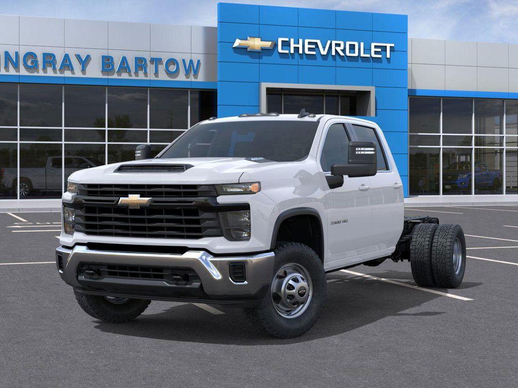 new 2025 Chevrolet Silverado 3500 car, priced at $52,403