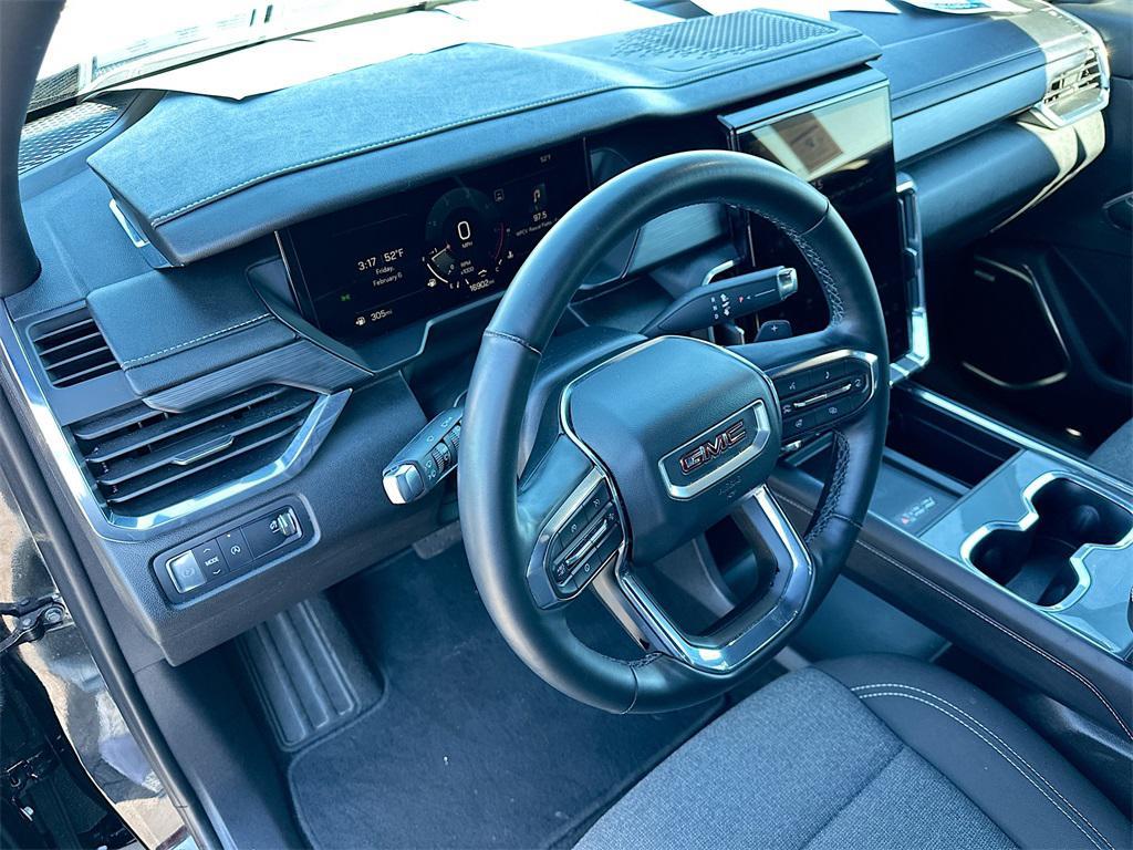 used 2025 GMC Acadia car, priced at $34,907