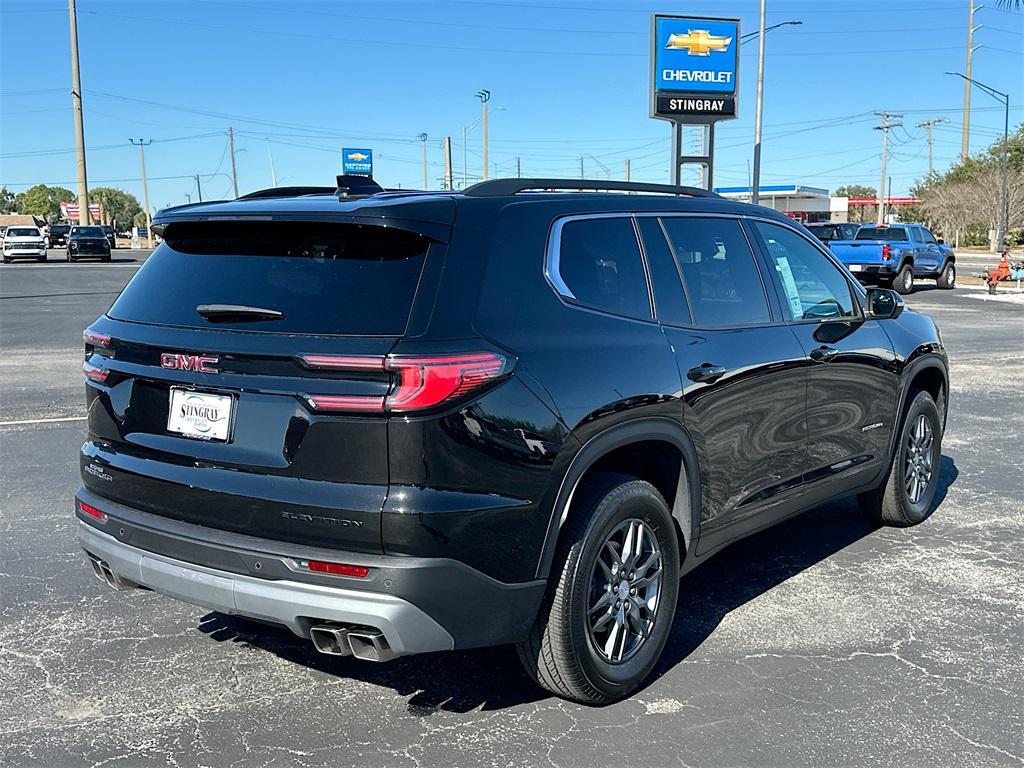 used 2025 GMC Acadia car, priced at $34,907