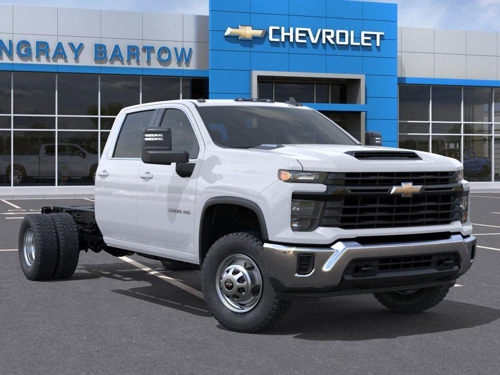 new 2025 Chevrolet Silverado 3500 car, priced at $77,031