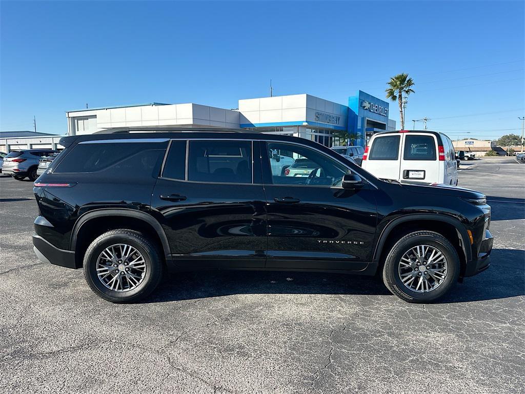 used 2025 Chevrolet Traverse car, priced at $36,490