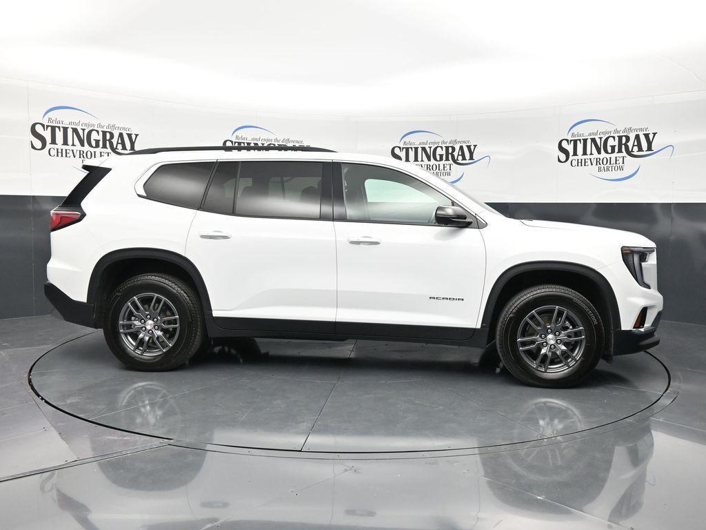 used 2025 GMC Acadia car, priced at $37,969
