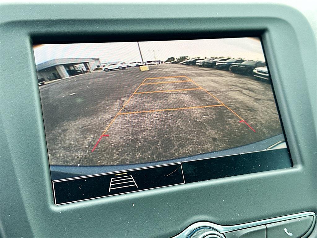 used 2024 Chevrolet Equinox car, priced at $19,553