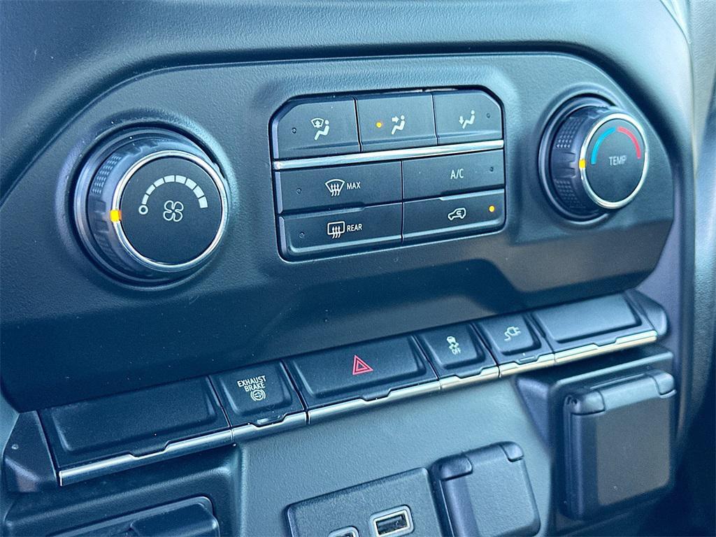 used 2021 Chevrolet Silverado 3500 car, priced at $32,015