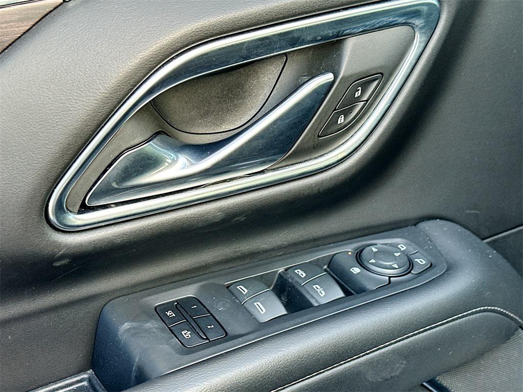 used 2023 Chevrolet Tahoe car, priced at $39,490