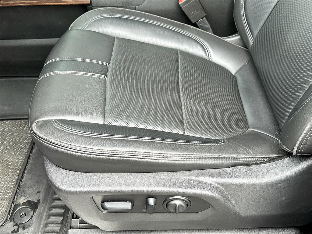 used 2021 Chevrolet Silverado 3500 car, priced at $60,237