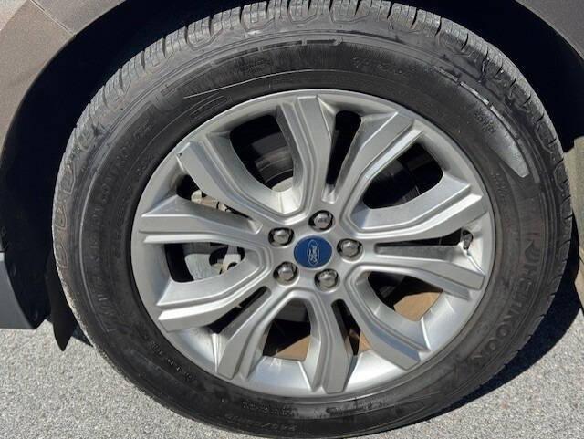 used 2019 Ford Edge car, priced at $14,999