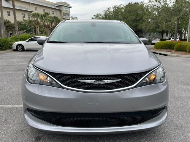 used 2021 Chrysler Voyager car