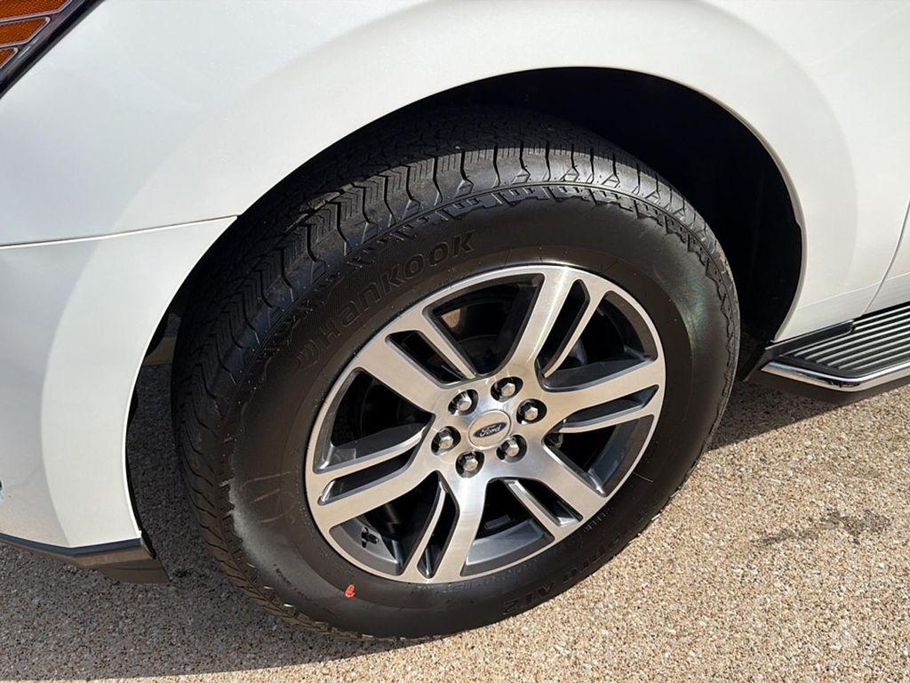 used 2022 Ford Expedition Max car, priced at $43,995