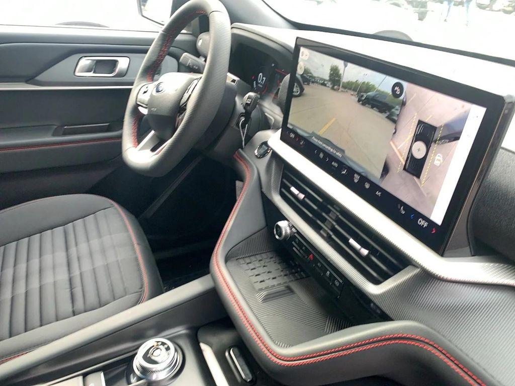 new 2025 Ford Explorer car, priced at $45,528