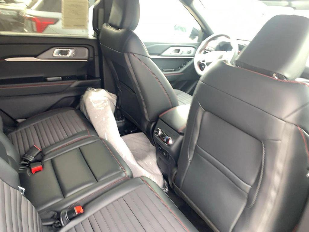 new 2025 Ford Explorer car, priced at $45,528