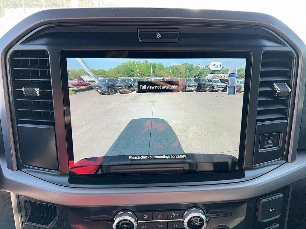 new 2025 Ford F-150 car, priced at $51,989