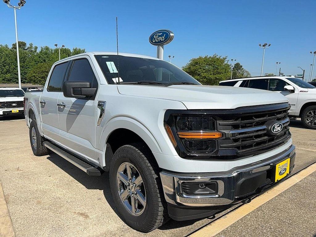 new 2025 Ford F-150 car, priced at $51,989