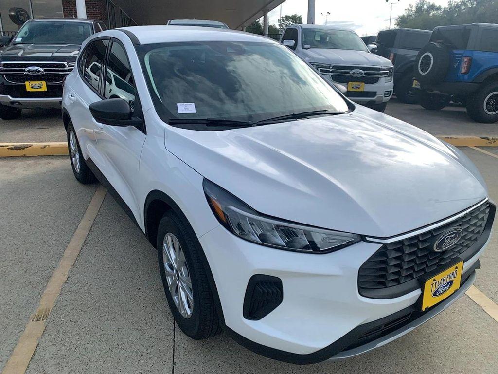 new 2025 Ford Escape car, priced at $26,664