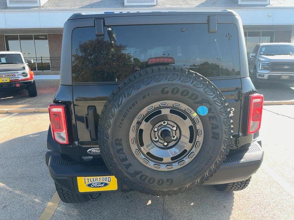 new 2025 Ford Bronco car, priced at $54,071