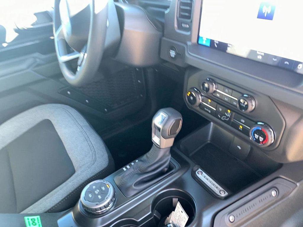 new 2025 Ford Bronco car, priced at $47,275