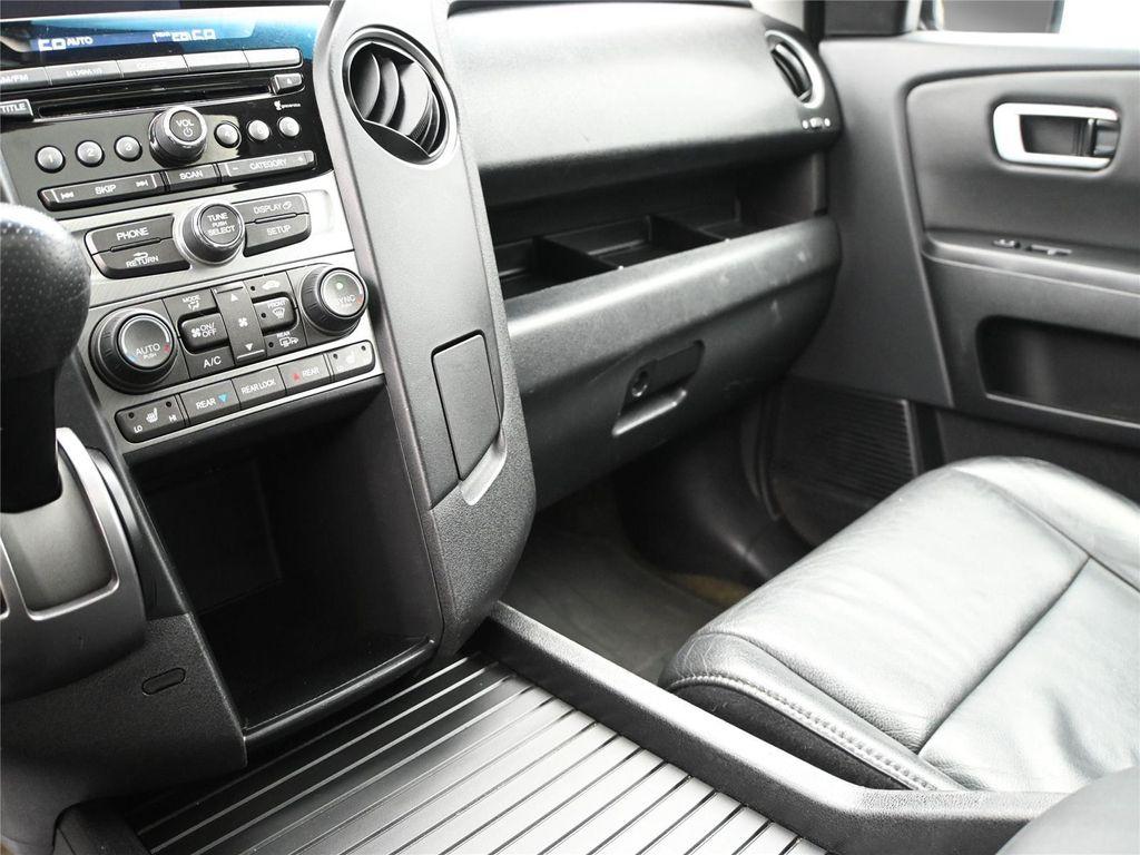 used 2014 Honda Pilot car, priced at $11,000