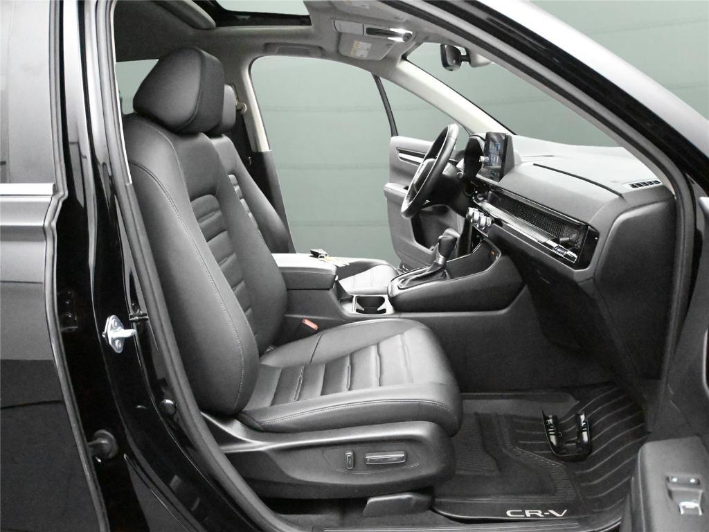 used 2024 Honda CR-V car, priced at $31,500