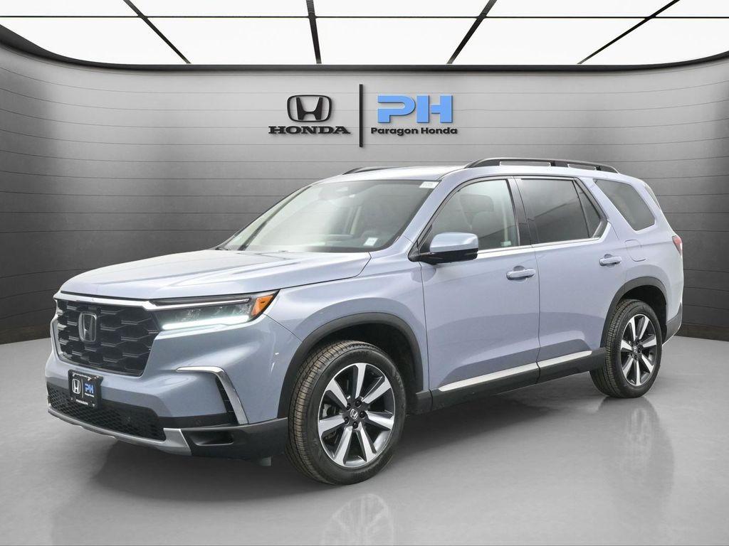 used 2024 Honda Pilot car, priced at $40,000