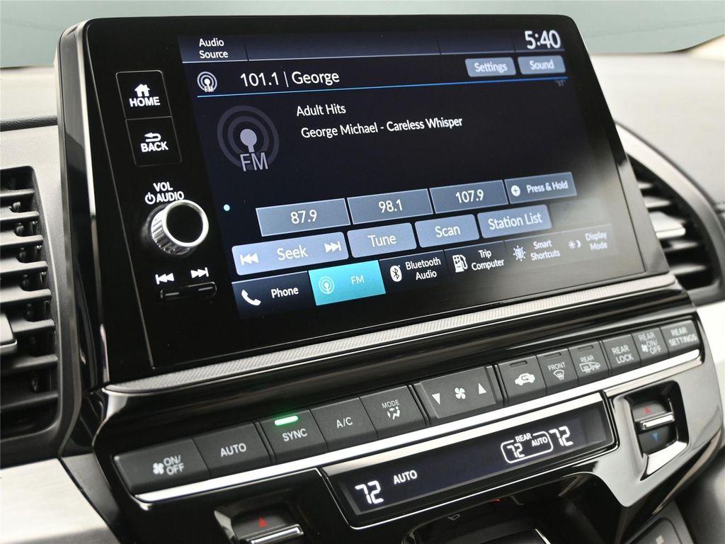 used 2025 Honda Odyssey car, priced at $40,250