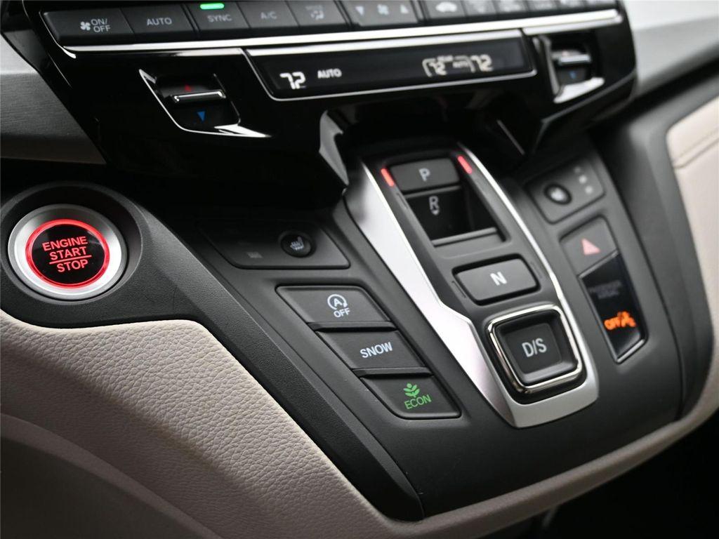 used 2025 Honda Odyssey car, priced at $40,250