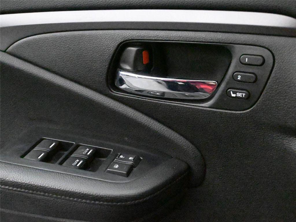 used 2021 Honda Pilot car, priced at $25,500