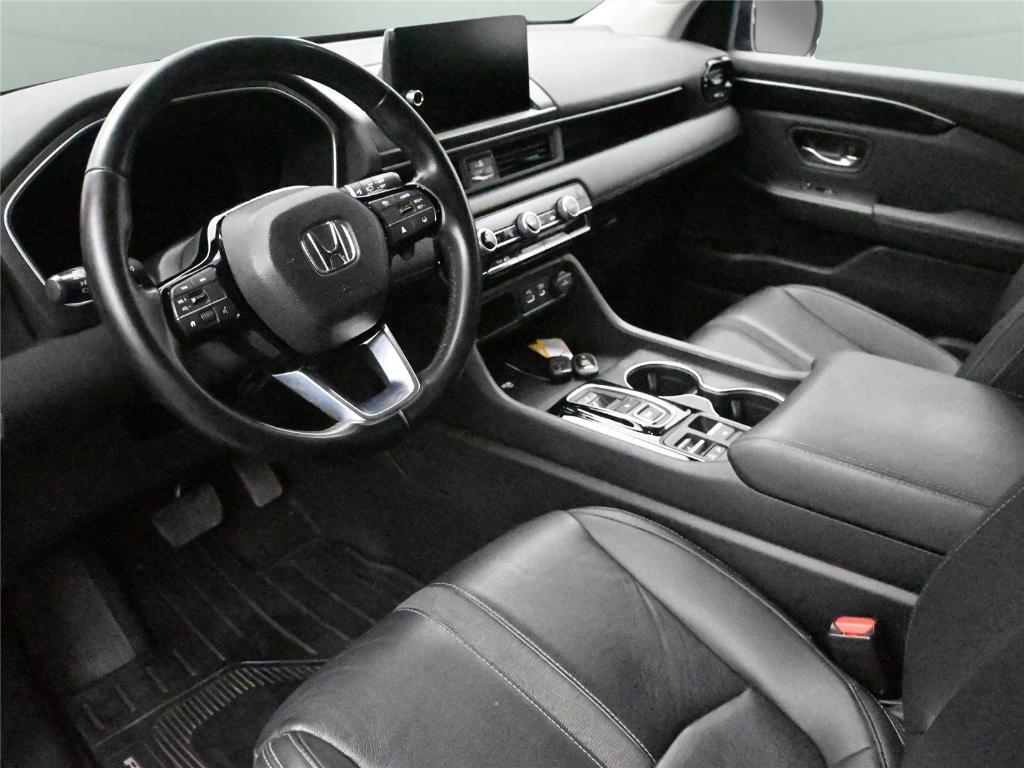 used 2024 Honda Pilot car, priced at $38,700