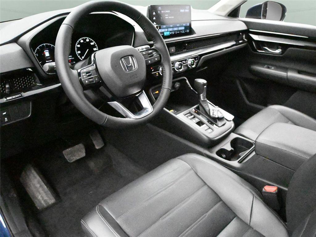 used 2023 Honda CR-V car, priced at $28,800