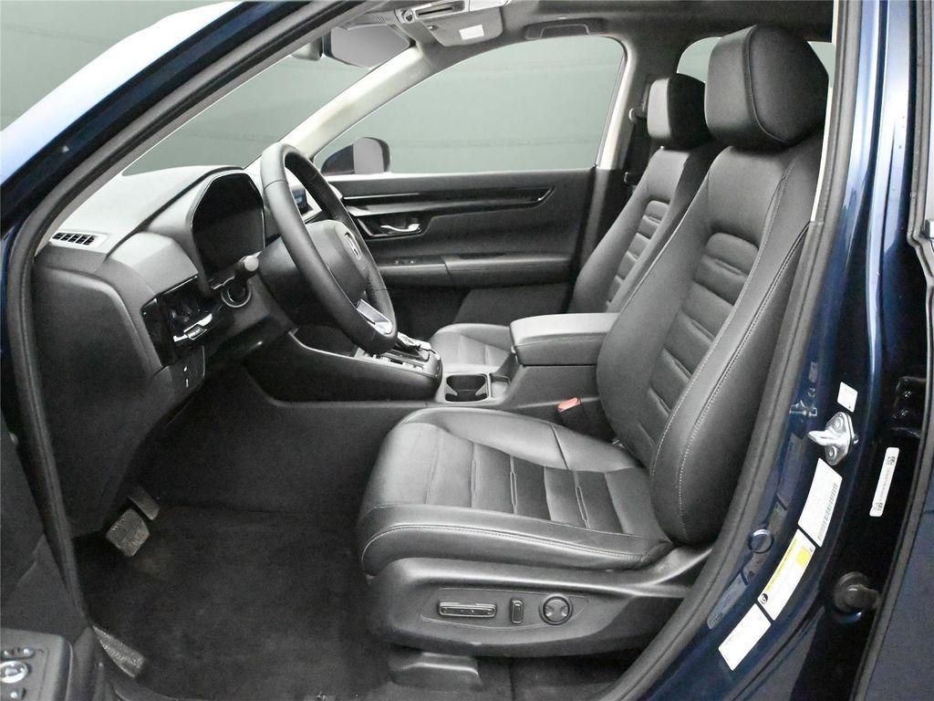 used 2023 Honda CR-V car, priced at $28,800